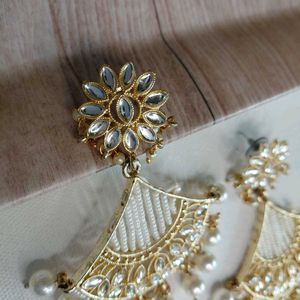 High Quality White Pearl Kundan Earrings