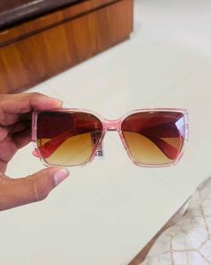 Lv Premium Sunglasses Brand New With Tag