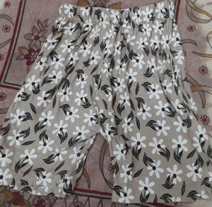 Floral Elasticated Shorts