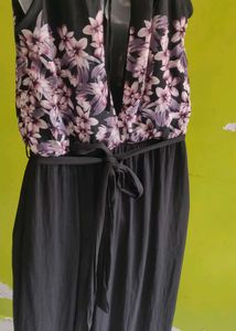 LONG BLACK GOWN/DRESS