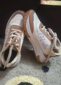 Girl Sneakers -