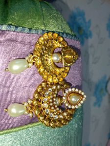 EARRING HEAVY WEDDING VIBES