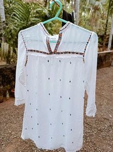 White Trending Top 💖🔥💎