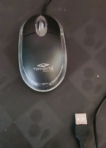 Terabyte Wired USB Optical Mouse With Lightning