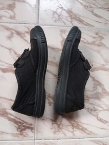 Aditi School Shoe For Girls.