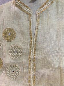Trendy Shiny Banarsi Silk