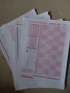 NEET REFERENCE BOOK And SAMPLE QUESRION PAPERS