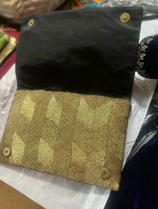 Amazing Hand Purse Clutch