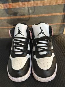 Jordan Sneakers