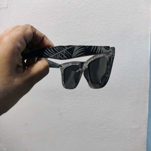 Funky Unisex Sunglasses Grey And Black