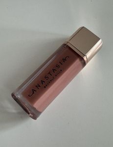 ANASTASIA LIP VELVET