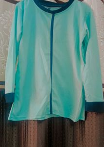 Women Tops
