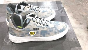Puma Ferrari Sneakers