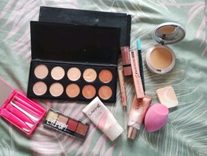 Makeup Bundle