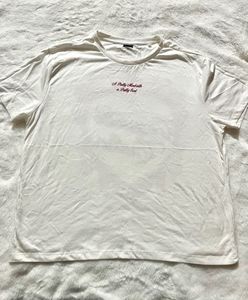 T Shirt🤍🩷