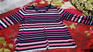 Colorfull line T&#39;Shirt Top