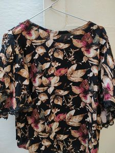 Trendy Black Lace Top