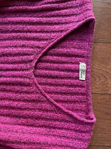 Skin Fit V Neck Sweater