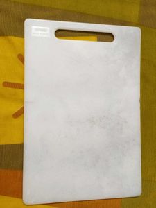 White Plastic Cutting Board
