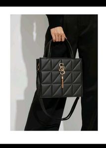 NewMe Mesh Top With Savana Hand Bag