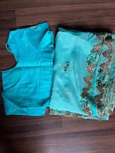 Sea Green Saree With Blouse