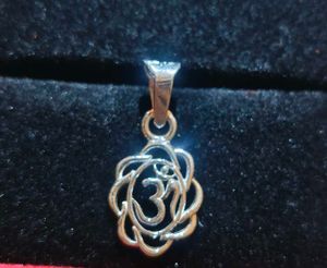 Silver &#39;Om&#39; Pendant #fixed rate