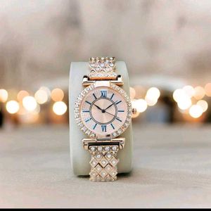 Stylish Women's Crystal Watch