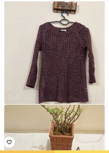 Woollen Net Top - Brand New