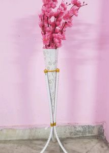 Beautiful White And Golden Flower Vase 26inch