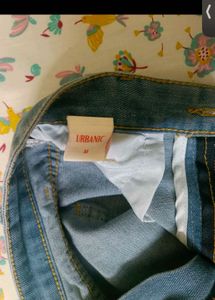 Ripped Denim Shorts urbanic/ savana/ zara