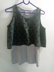 Girls Sleevless Top
