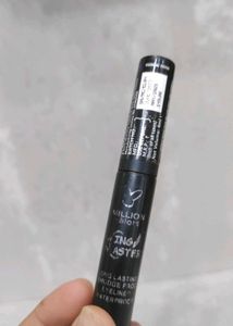 Blue Eyeliner