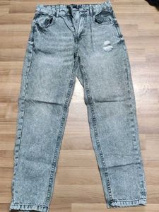 Trendy Distressed Gray Denim Jeans