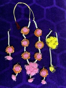 Beaded Flower 🌼Jewellery Set