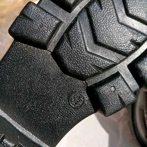 Chunky Chain Loafers