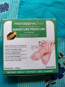 Manicure Pedicure Kit