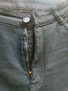 Black Straight Fit Jeans