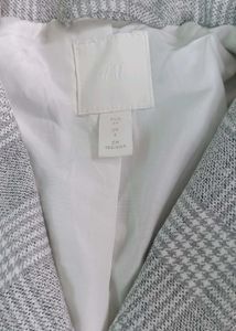 H&amp;M Plaid Blazer