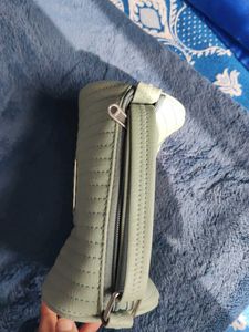Stylish Lightweight Sling Bag
