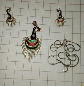 🎀New💥 Peacock AD Necklace Set