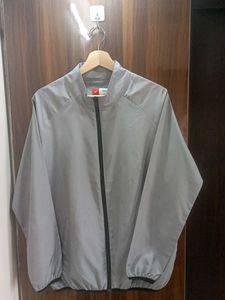 Invictus Sport Jacket - Stylish &amp; Light