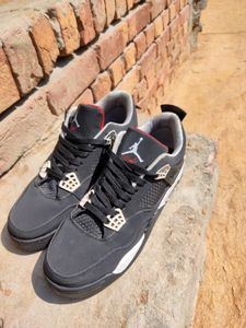 Jordan Retro 4 Black