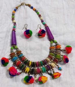 Colorful pompom Necklace &amp; Earring Set