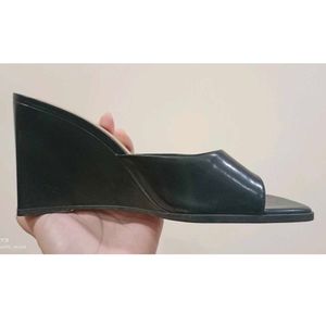 H&amp;M Wedges
