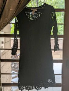 Black applique Dress ( XL)