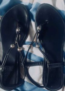 Women Black Flats