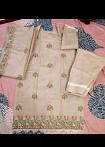 Beautiful Suits With Dupatta