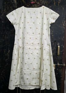 Cream Embroidery Knot Kurta