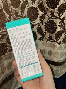 Plum Cica &amp; Hyaluronic Acid Sunscreen SPF 50