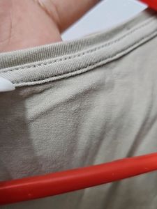 H&amp;M Tshirt